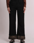 Jeans con Risvolto Animalier