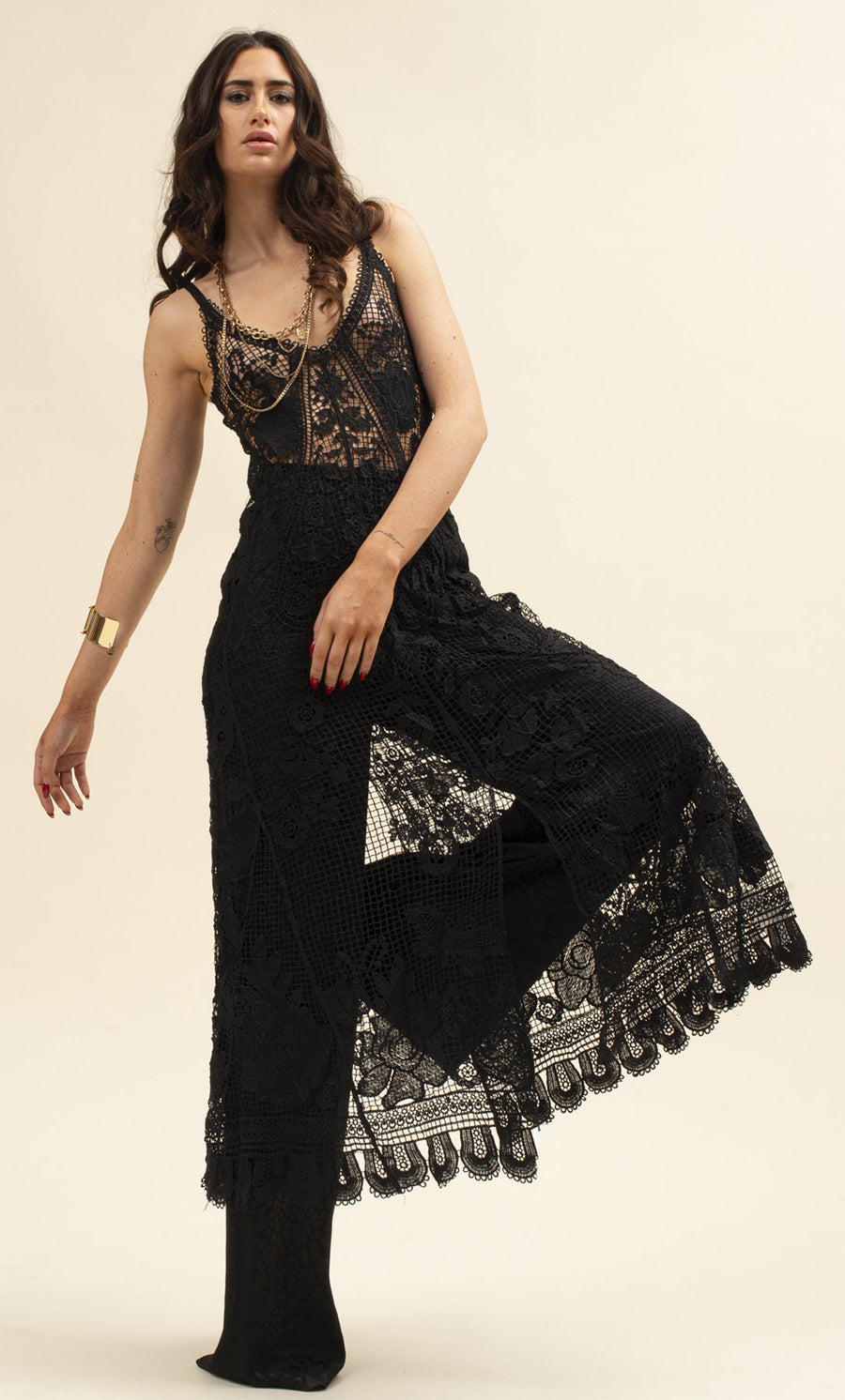 Abito Lungo Crochet Koralline – Odi et Amo Boutique