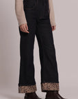 Jeans con Risvolto Animalier
